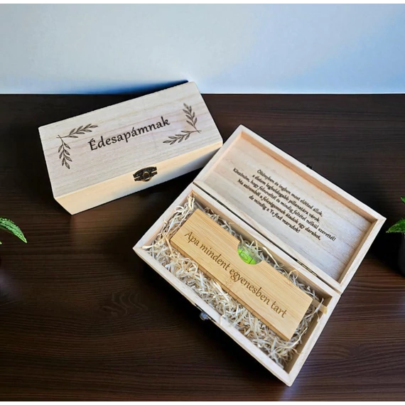 Mini vízmérték díszdobozban egyedi felirattal